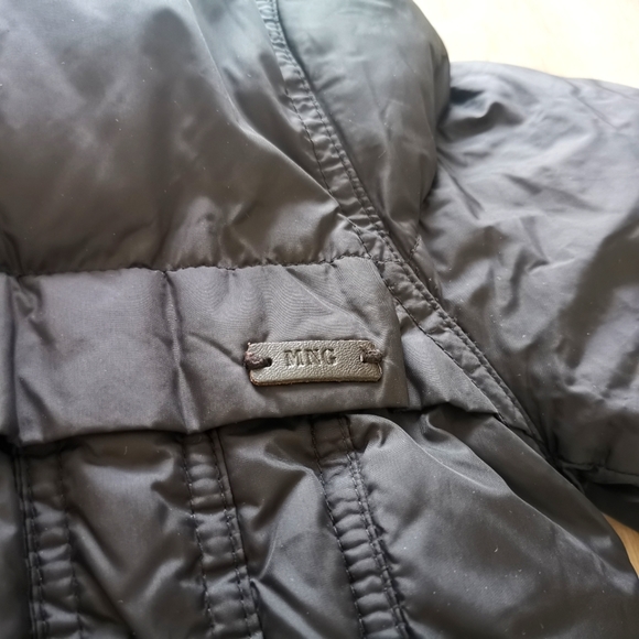 Coat - Picture 3 of 7